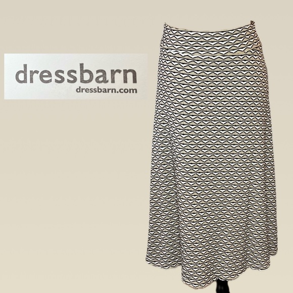 dressbarn Dresses & Skirts - dressbarn Black and White Zigzag A-Line Skirt, XL,  NWT